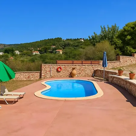 Chania's Diamond - Aqua Bliss With Private Pools * Gavalochori